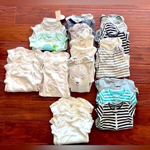 Great condition lot of baby clothes Primary, Carter's 9-12 mos onesies pajamas
